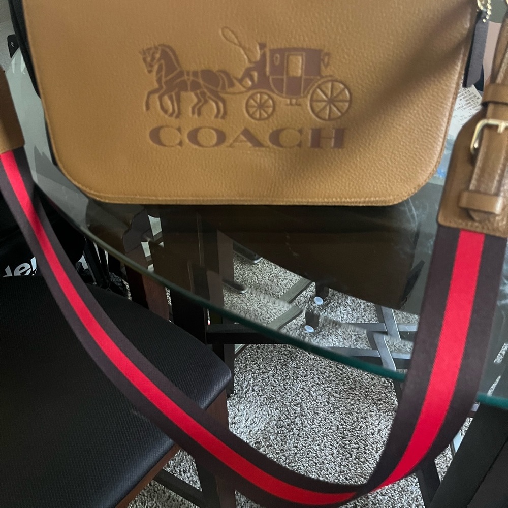 EUC ** RARE AUTHENTIC ** Coach Crossbody Messenger